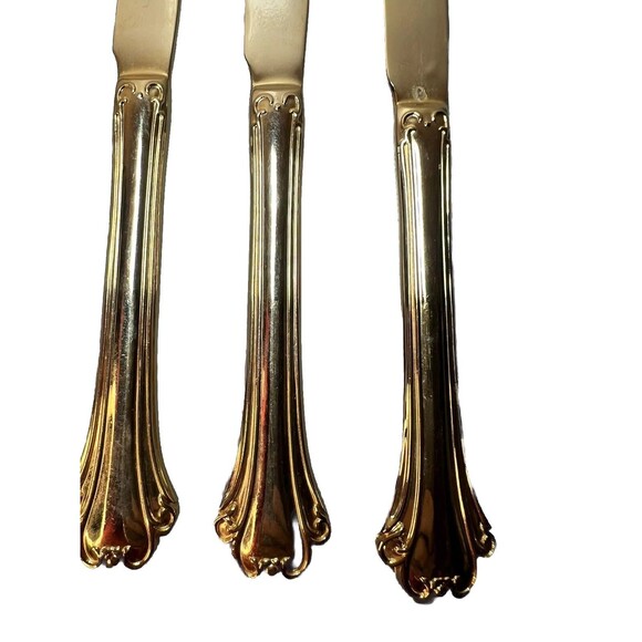 FB Rogers Golden Plated Electroplate American Chipendale Flat 5 Butter Cutters - Picture 2 of 14